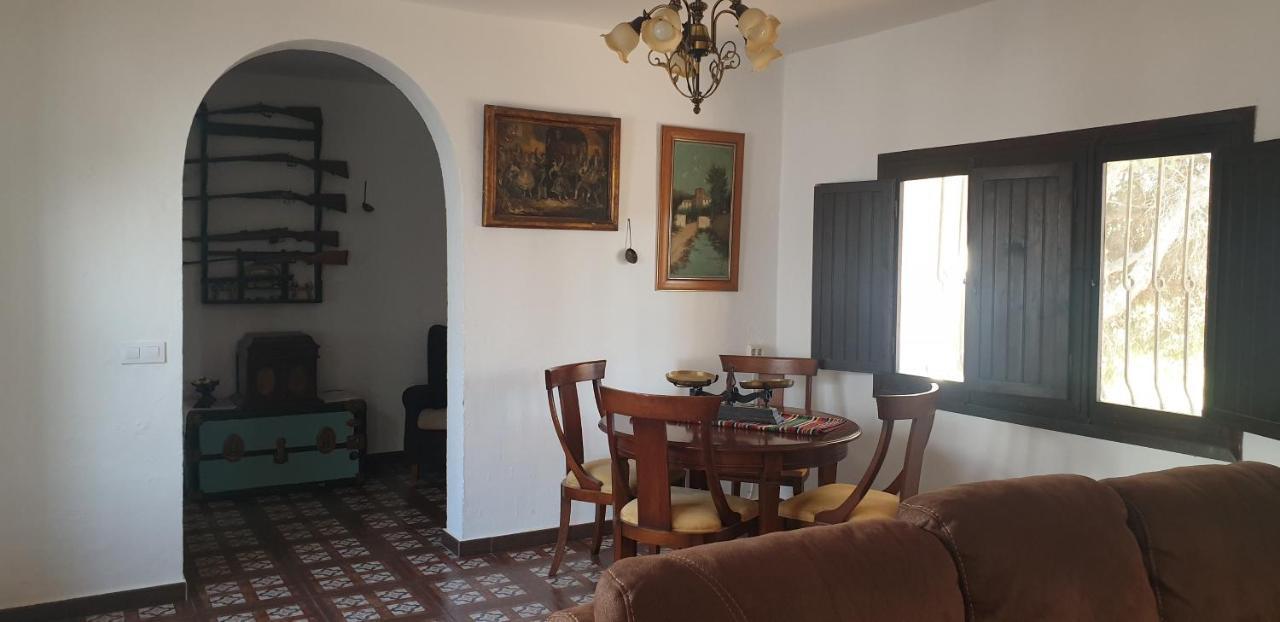 El Molino De Arriba Villa นีคาร์ ภายนอก รูปภาพ